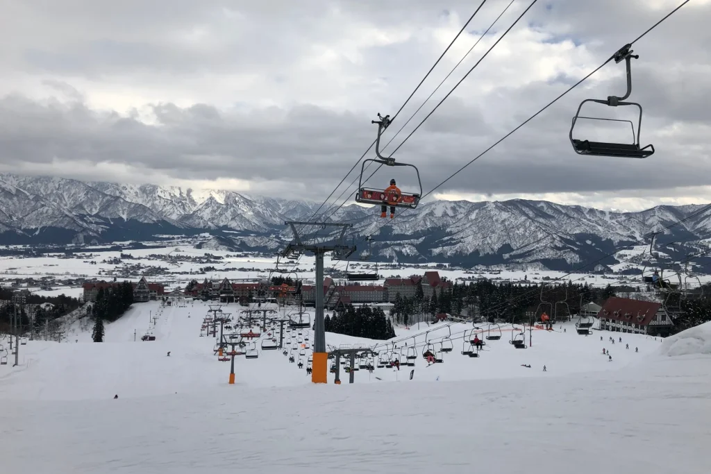 越厚湯澤預約租借雪具 Yuzawa ski rental bookings