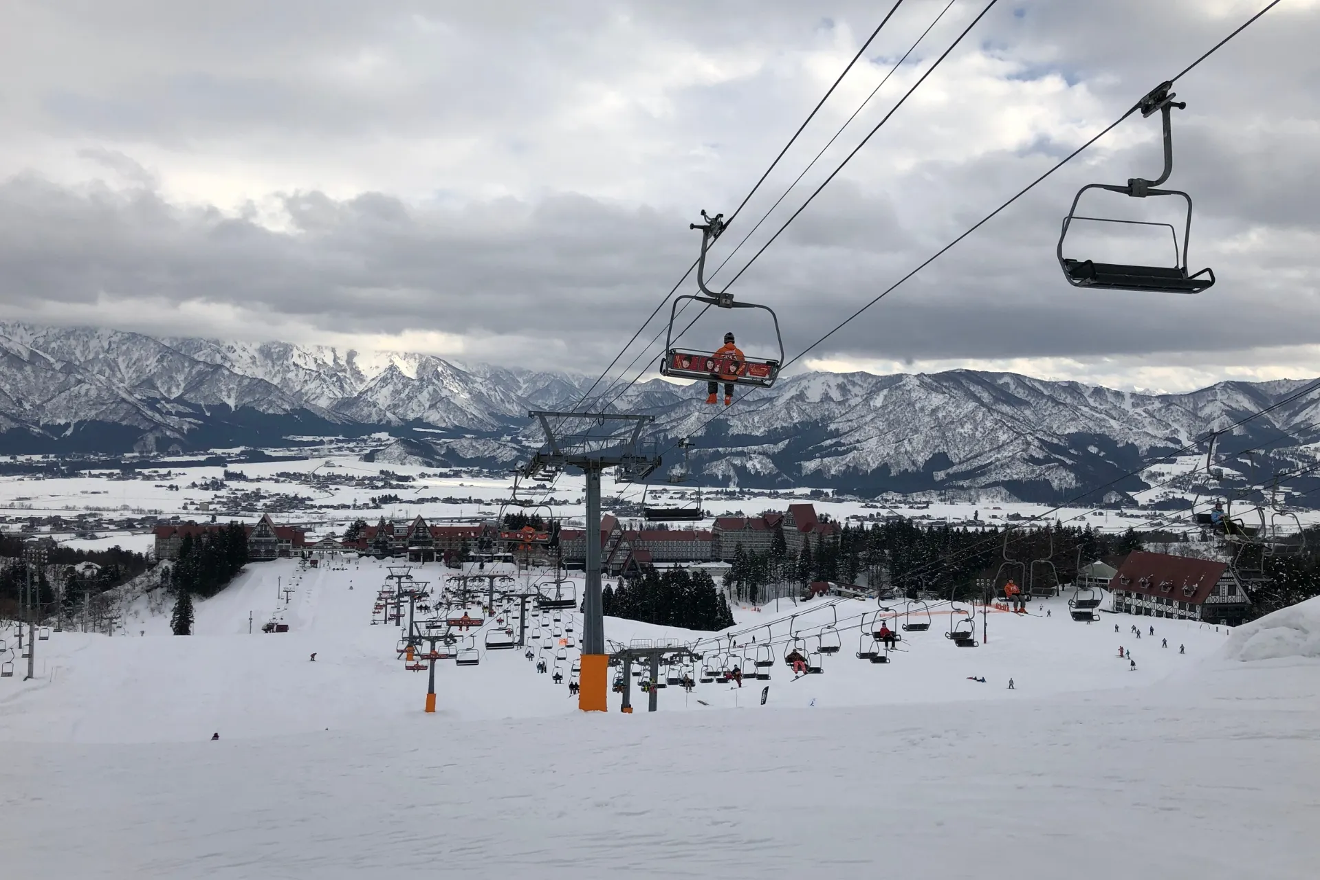 越厚湯澤預約租借雪具 Yuzawa ski rental bookings