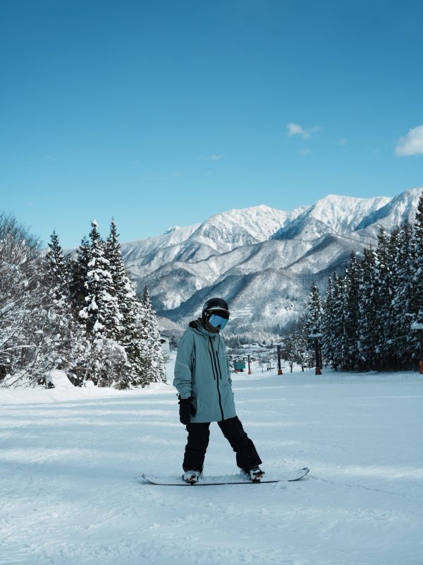 Cosine-全日課程-六小時--野澤/斑尾/志賀/戶隱/竜王-單/雙板中文滑雪教練