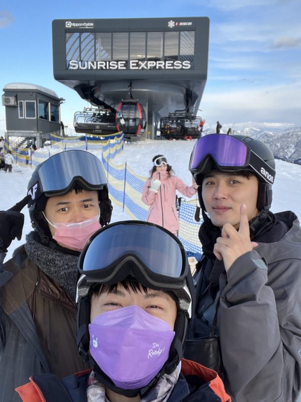 Dante 課程-湯澤（神立、中里、舞子、石打丸山）滑雪課程-單板雙板初學者教學-中文滑雪教練 Dante全日