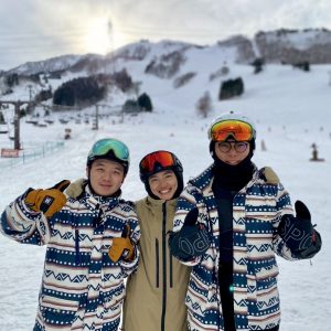 越後湯澤＿雙板課程＿中文滑雪教練Zoey - 全日課程