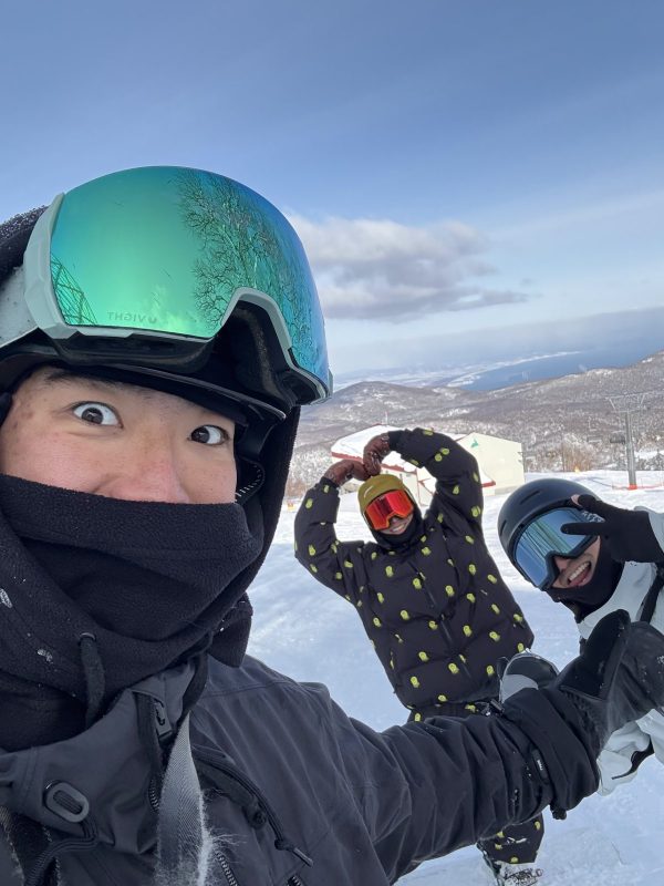 【全日】【 札幌近郊滑雪場 】跟著阿奇教練一起享受北海道的白色鴉片粉雪天堂吧-單／雙板-適合初學者、小朋友、家庭