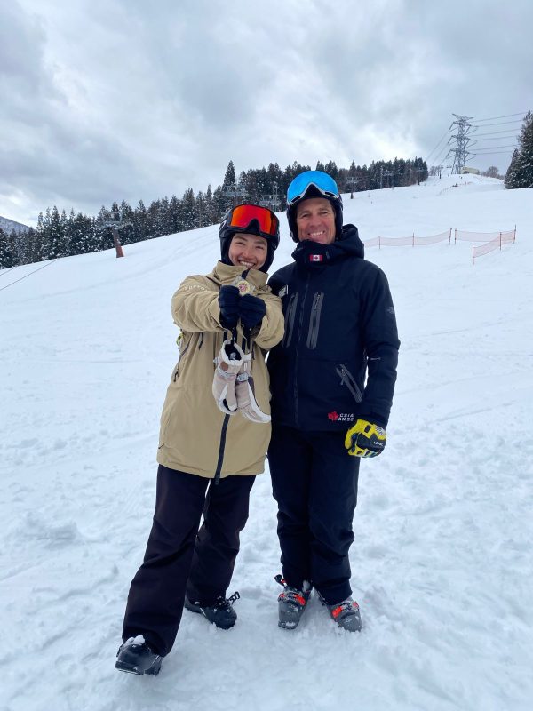 越後湯澤＿雙板課程＿中文滑雪教練Zoey - 全日課程