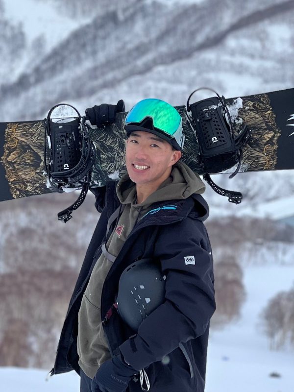 【全日】【 札幌近郊滑雪場 】跟著阿奇教練一起享受北海道的白色鴉片粉雪天堂吧-單／雙板-適合初學者、小朋友、家庭