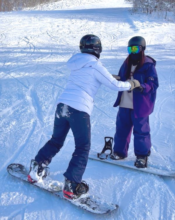溫柔有耐心-單板滑雪教練EE｜白馬.妙高.野澤.斑尾.志賀｜全日滑雪課程